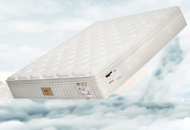 An antibacterial and moisture-removing mattress