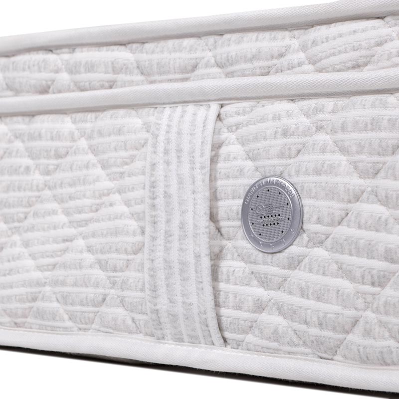 QYM009 - details (4)